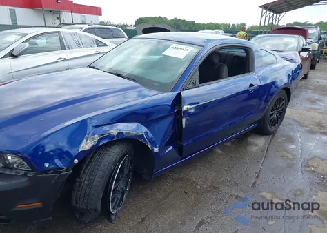 2013 Ford Mustang V6 из США, поврежденный, VIN 1ZVBP8AM7D5228491